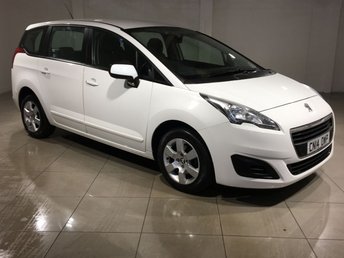 2014 PEUGEOT 5008}