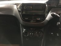 USED PEUGEOT 208 
