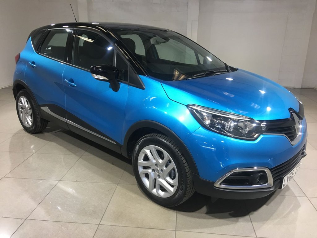 View our RENAULT CAPTUR