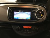 USED TOYOTA YARIS 