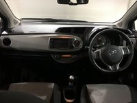 USED TOYOTA YARIS 