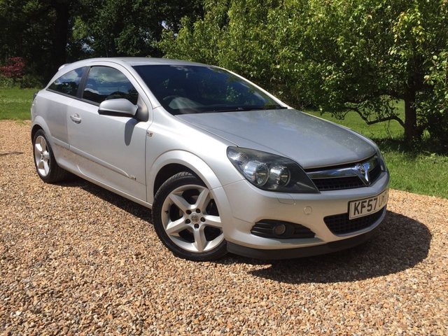 2007 57 Vauxhall Astra 1.8 SRI 16V E4 3d 140 BHP