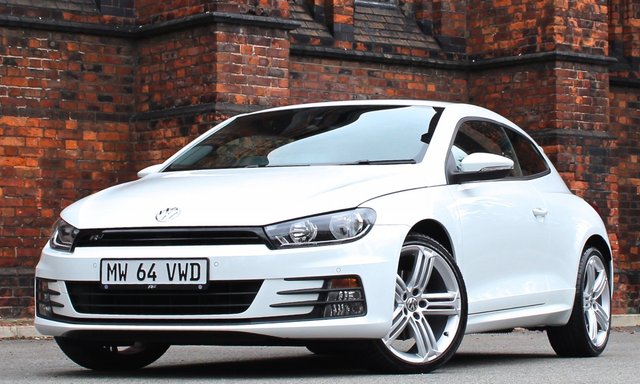 2014 64 Volkswagen Scirocco 2.0 R LINE TDI BLUEMOTION TECHNOLOGY 2d 182 BHP
