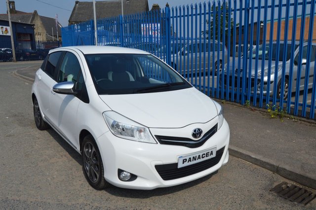 2014 14 Toyota Yaris 1.3 VVT-I TREND 5d 99 BHP