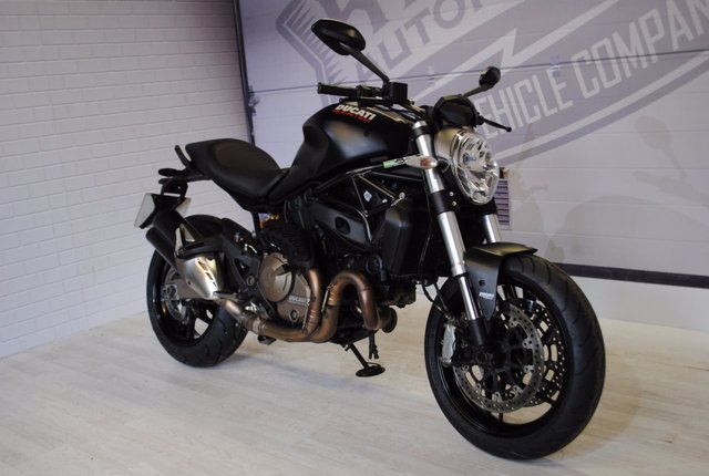 2014 64 Ducati Monster MONSTER 821 DARK ABS