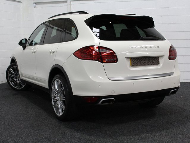 View our PORSCHE CAYENNE