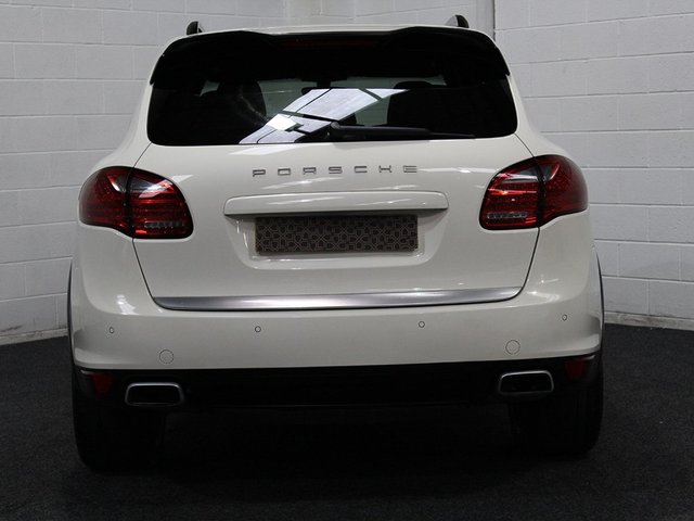View our PORSCHE CAYENNE