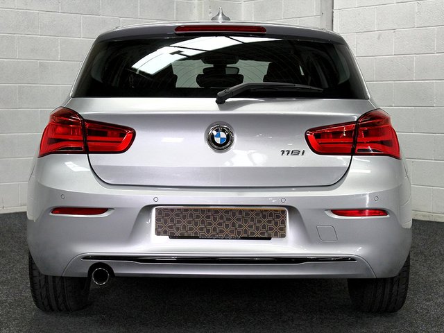 View our BMW 1 SERIES