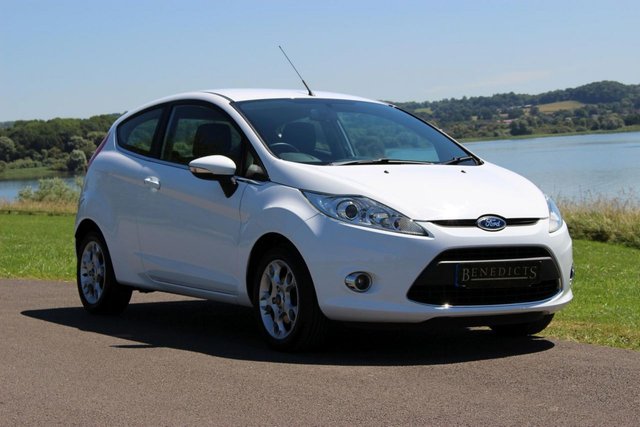 2012 12 Ford Fiesta 1.2 ZETEC 3d 81 BHP