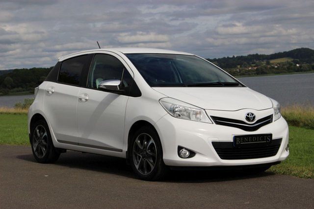 2013 13 Toyota Yaris 1.3 VVT-I TREND 5d 98 BHP