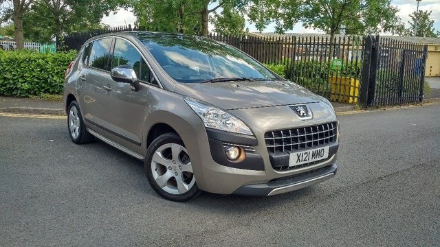 2011 X Peugeot 3008 1.6 EXCLUSIVE HDI 5d AUTO 112 BHP
