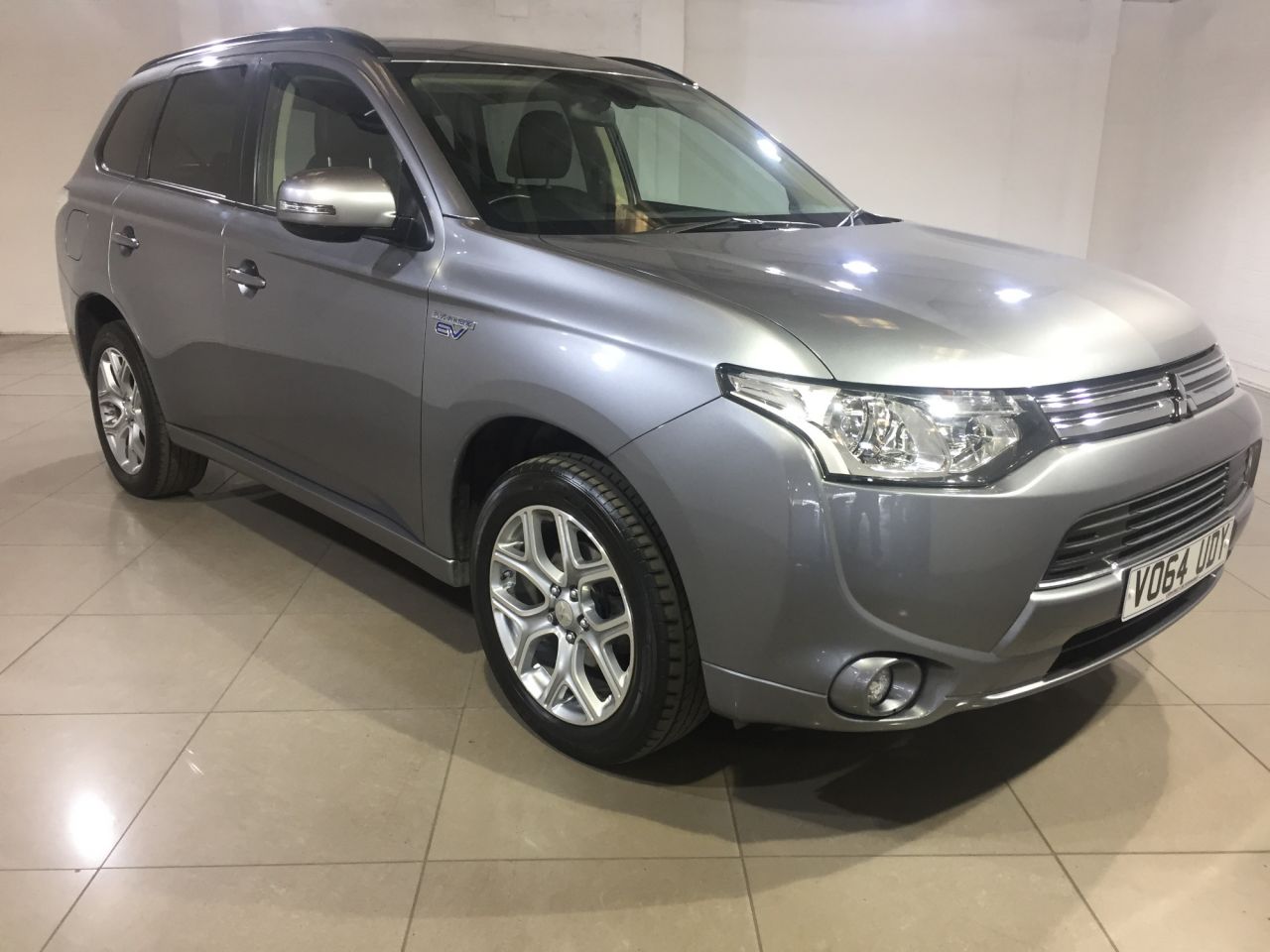 View our MITSUBISHI OUTLANDER