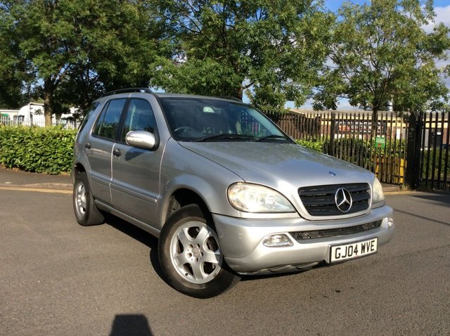 2004 04 Mercedes-Benz M Class 2.7 ML270 CDI 5d AUTO 163 BHP