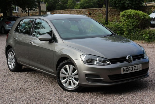 2013 63 Volkswagen Golf 1.6 SE TDI BLUEMOTION TECHNOLOGY 5d 103 BHP