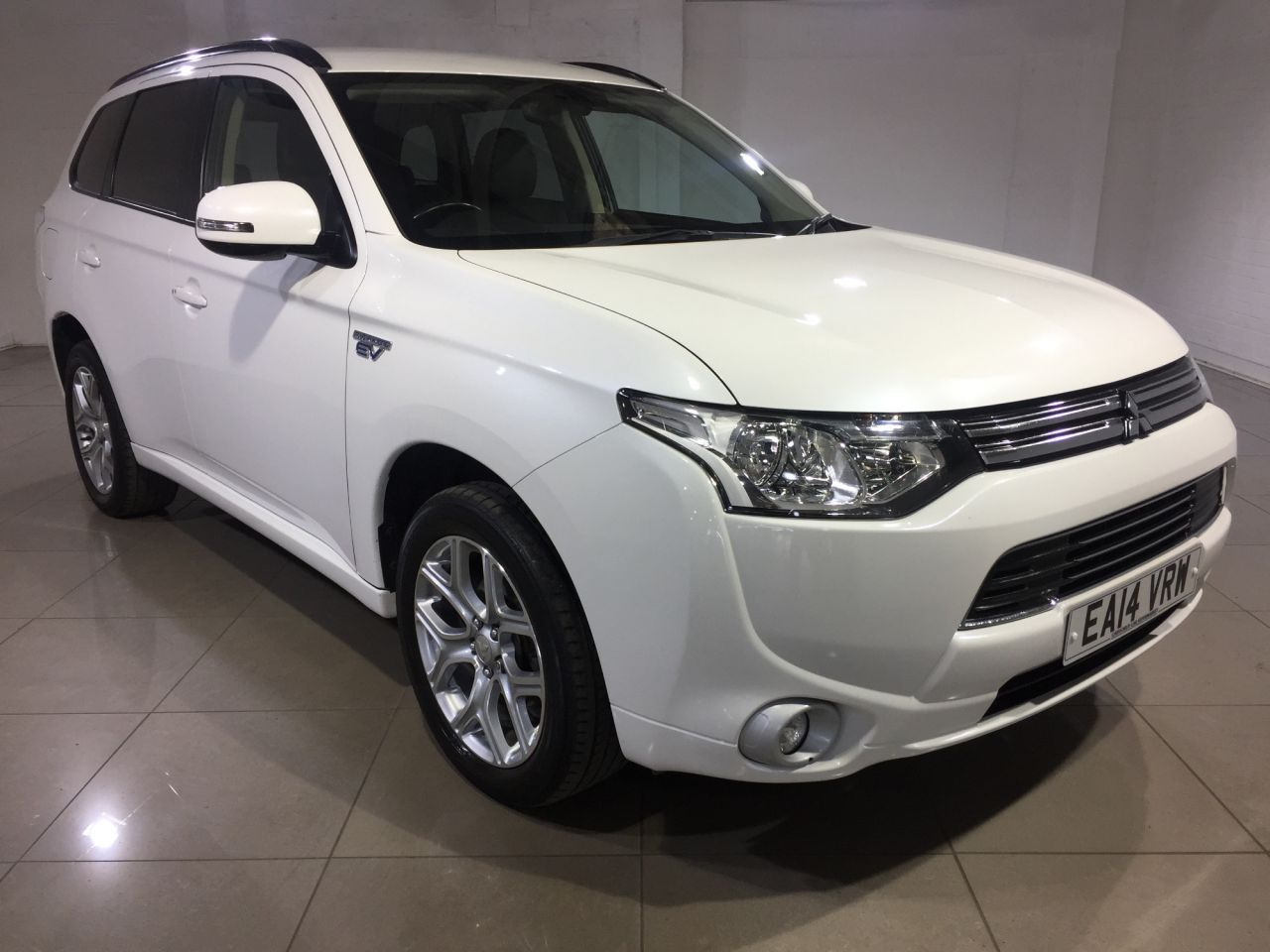 View our MITSUBISHI OUTLANDER