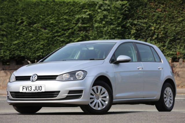 2013 13 Volkswagen Golf 1.6 S TDI BLUEMOTION TECHNOLOGY 5d 103 BHP