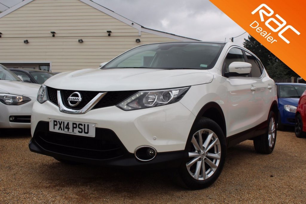 View our NISSAN QASHQAI