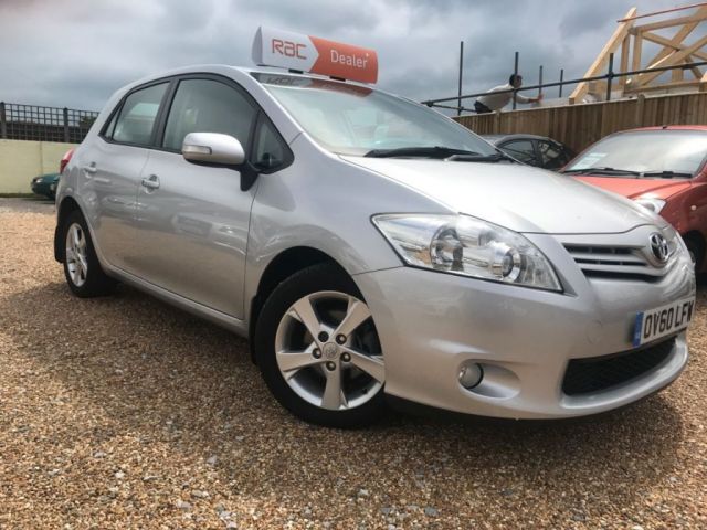 2010 60 Toyota Auris 1.6 TR V5 door petrol AUTOMATIC