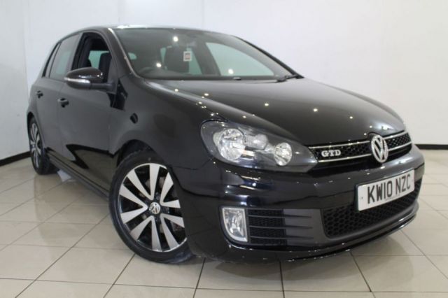 View our VOLKSWAGEN GOLF