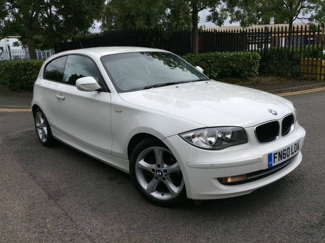2010 60 BMW 1 Series 2.0 118D SPORT 3d 141 BHP
