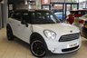 USED 2011 11 MINI COUNTRYMAN 1.6 COOPER D 5d 112 BHP HALF BLACK LEATHER SEATS + BLUETOOTH + DAB RADIO + XENONS + REAR PARKING SENSORS + CHILI PACK + FRONT SPORT SEATS + 16 INCH ALLOYS
