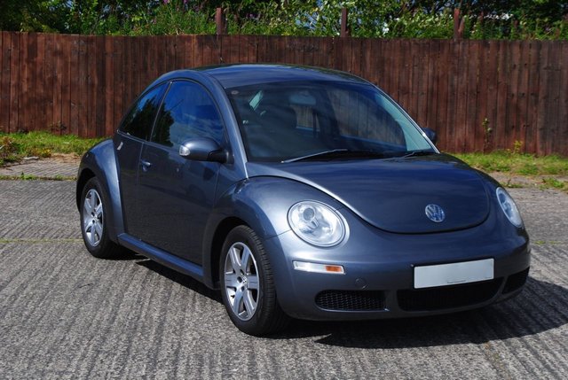 2006 06 Volkswagen Beetle 1.6 LUNA 8V 3d 101 BHP