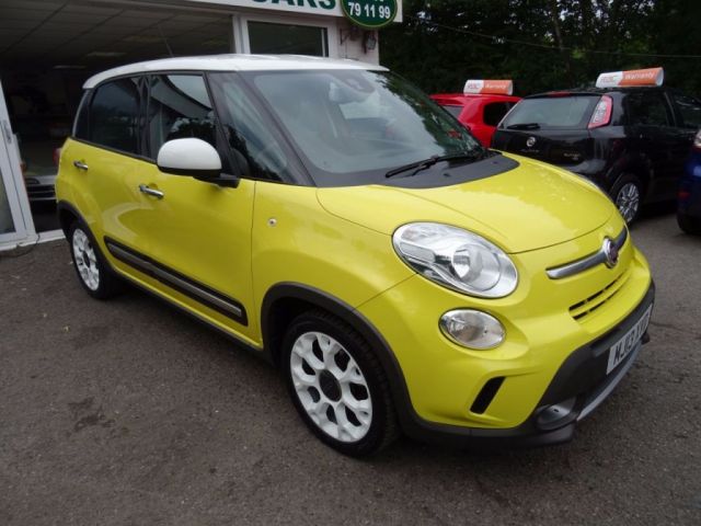 2013 13 Fiat 500l 1.6 MULTIJET TREKKING 5d 105 BHP