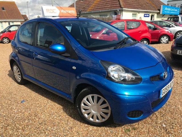2009 59 Toyota Aygo 1.0 BLUE VVT-I 5d AUTO 67 BHP