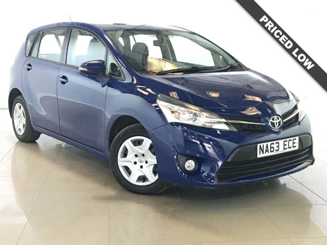 View our TOYOTA VERSO