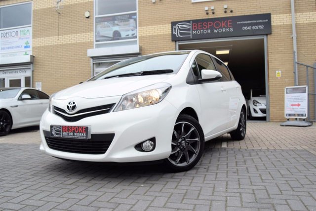 2012 62 Toyota Yaris 1.3 VVT-I TREND 5 DOOR AUTOMATIC
