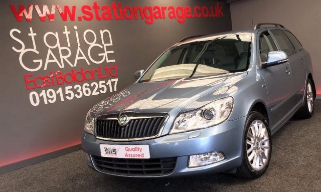 2011 60 Skoda Octavia 2.0 TDI CR Laurin & Klement DSG 5dr
