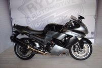 USED 2010 10 KAWASAKI ZZR1400 DAF ABS  WITH AKRAPOVIC EXHAUST SYSTEM