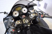 USED 2010 10 KAWASAKI ZZR1400 DAF ABS  WITH AKRAPOVIC EXHAUST SYSTEM