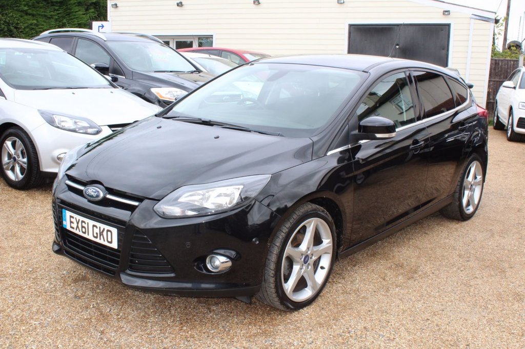 View our FORD FOCUS