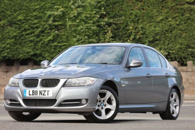 2011 11 BMW 3 Series 2.0 320D EXCLUSIVE EDITION 4d 181 BHP