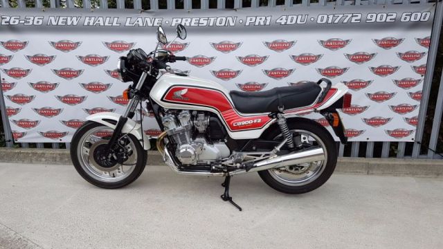 1983 Y Honda Cb 900F2D Sports Tourer Classic