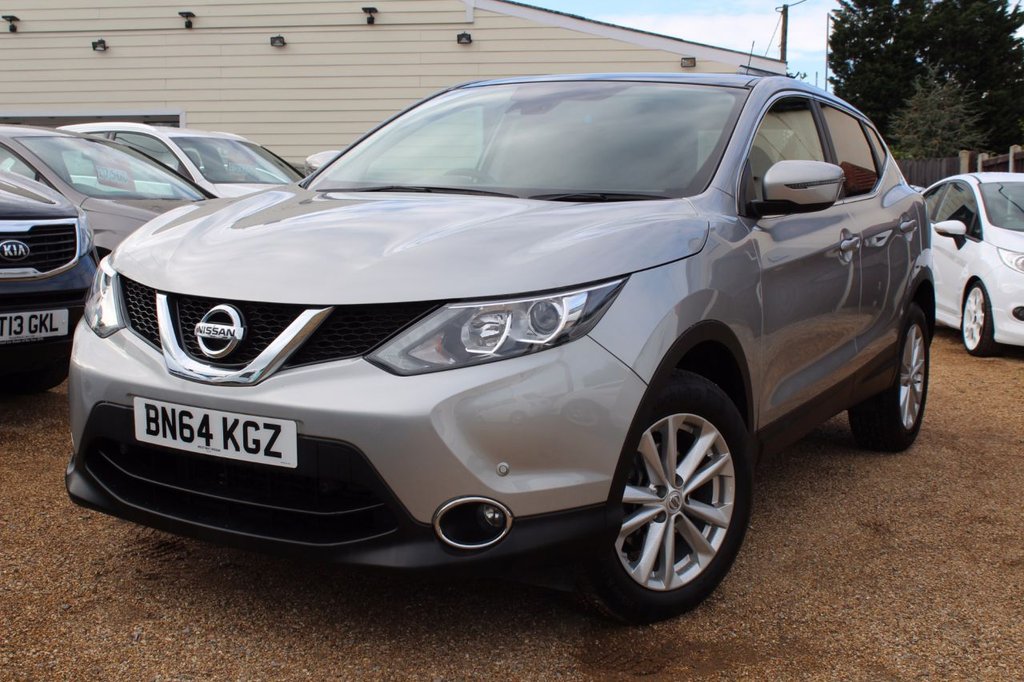 View our NISSAN QASHQAI