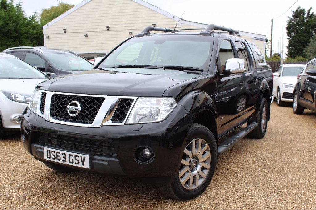 View our NISSAN NAVARA