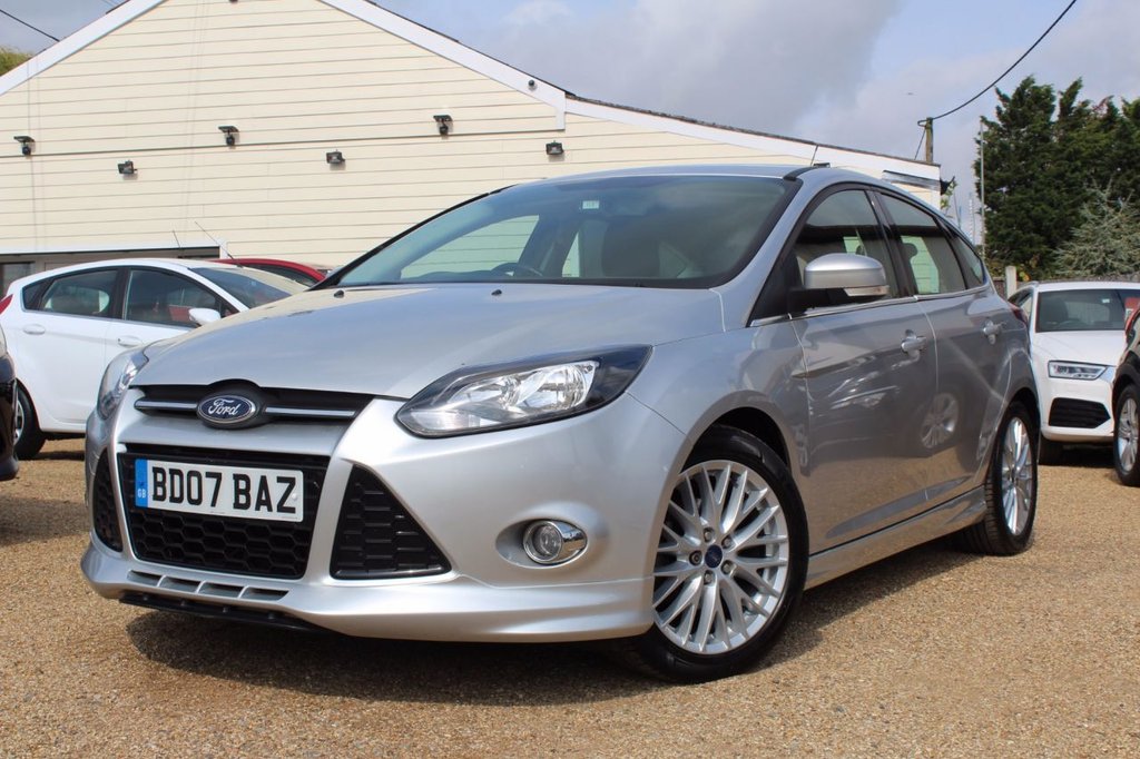 View our FORD FOCUS