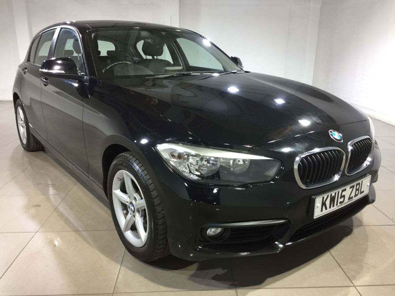 View our BMW 1 SERIES