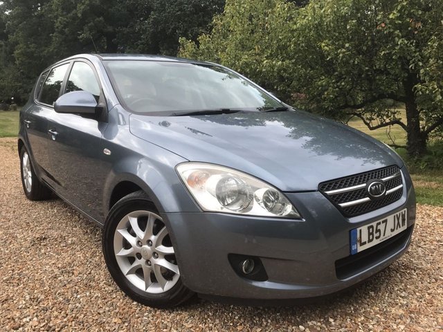 2007 57 Kia Ceed 1.6 LS 5d 121 BHP