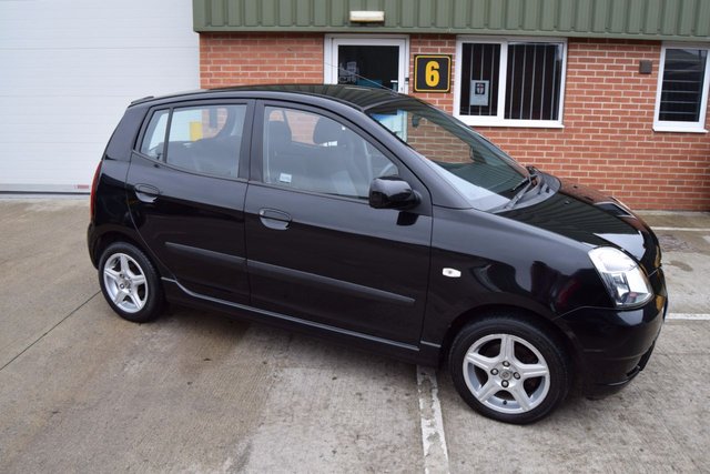 2005 55 Kia Picanto 1.1 GLAMOUR 5d 65 BHP