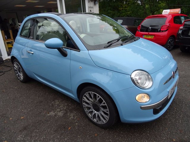 2011 11 Fiat 500 0.9 CONVERTIBLE TWINAIR LOUNGE 3d 85 BHP