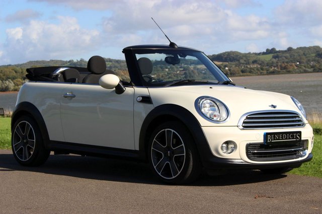 2015 15 MINI Convertible 1.6 COOPER CHILI PACK  