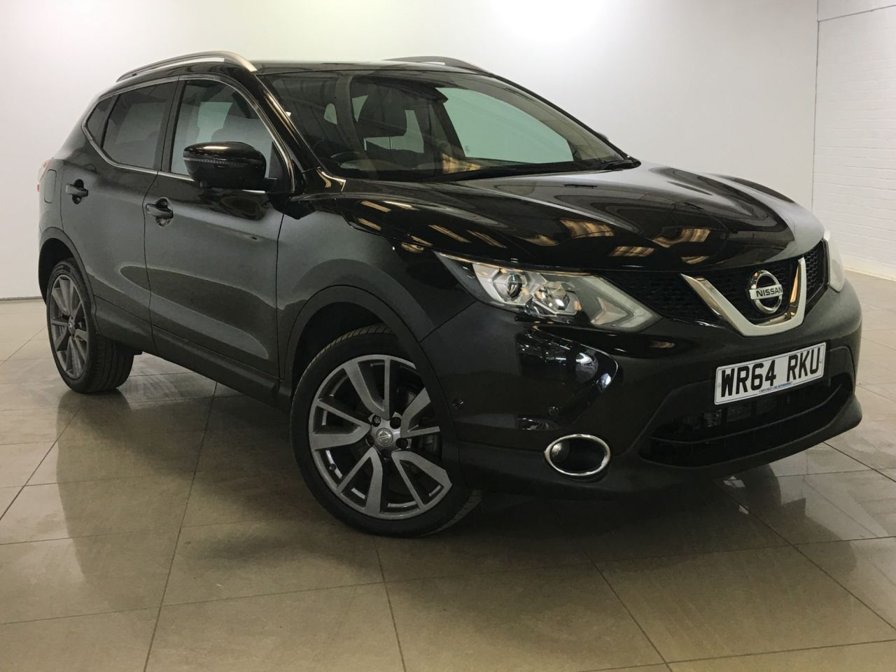 View our NISSAN QASHQAI
