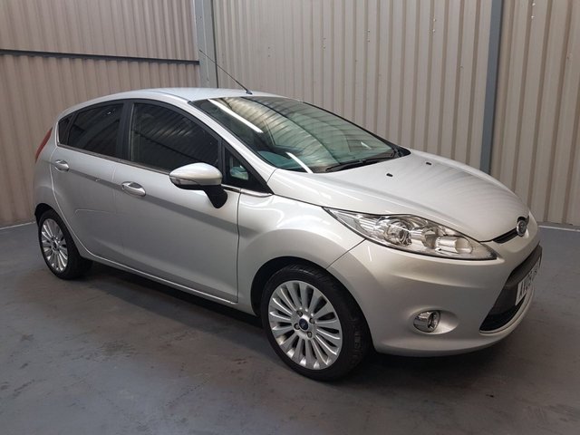 2009 09 Ford Fiesta 1.6 TITANIUM 5d 118 BHP