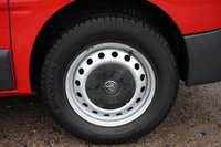 USED VAUXHALL VIVARO 