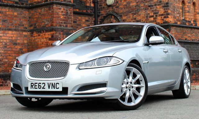 2012 62 Jaguar Xf 3.0 D V6 PREMIUM LUXURY 4d AUTO 240 BHP