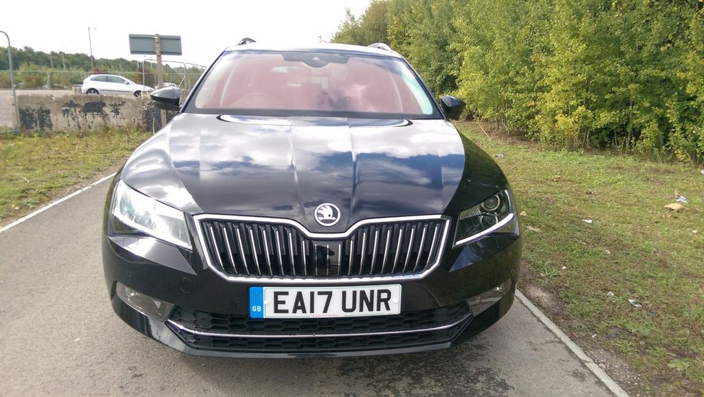 View our SKODA SUPERB