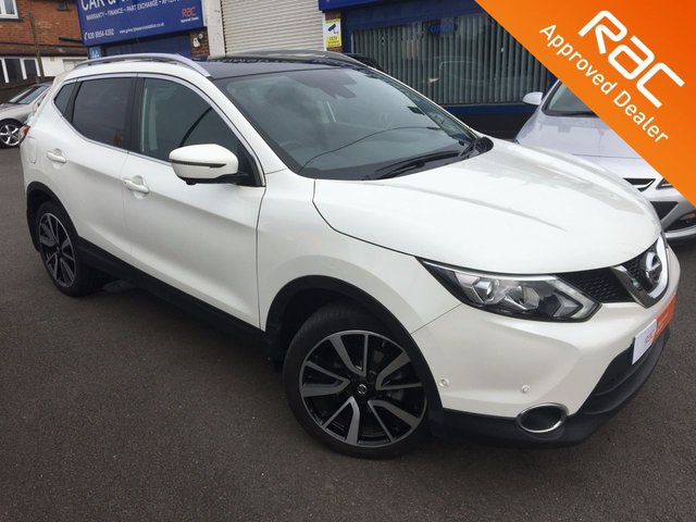 View our NISSAN QASHQAI